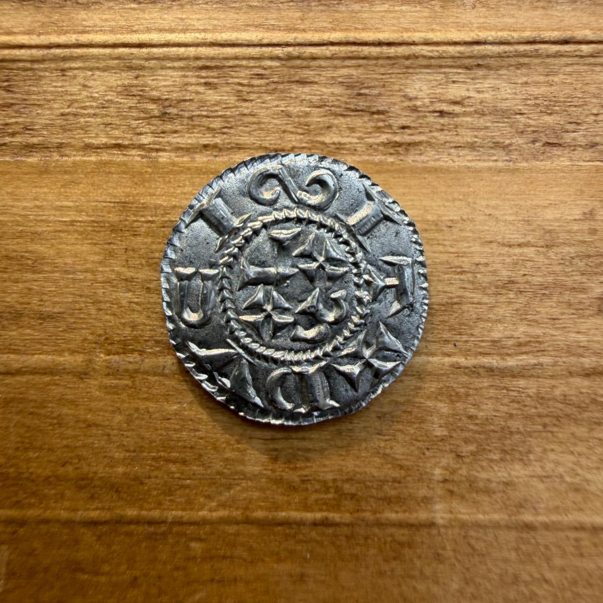 Eleanor of Aquitaine - Denier - Hammered Reproduction