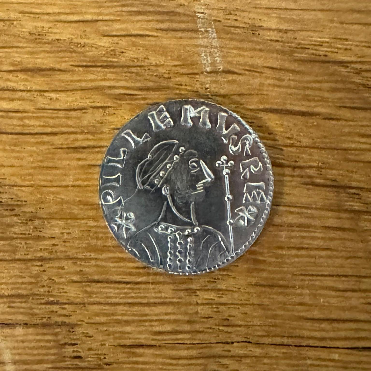 William I Hammered Penny - Cross Fleury - Reproduction