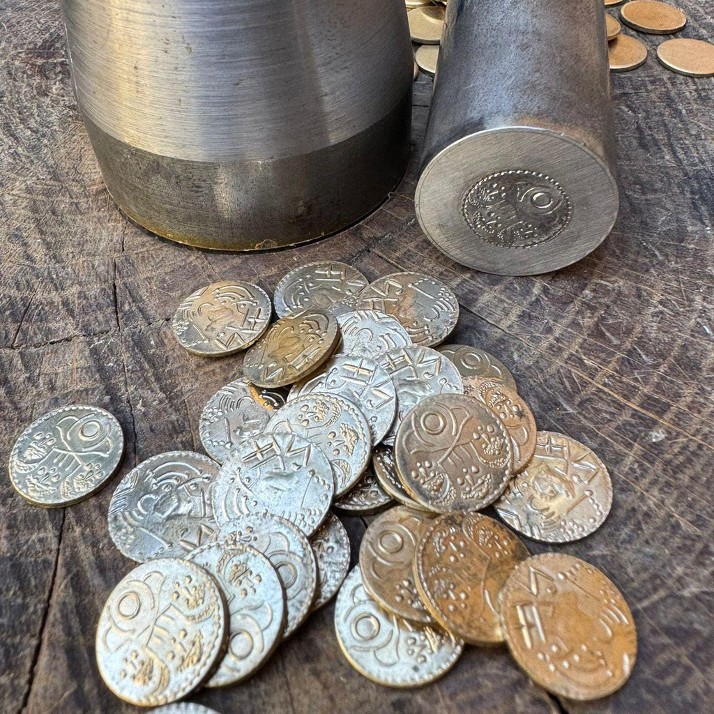 Two Emperors type Thrymsa - Hammered reproduction